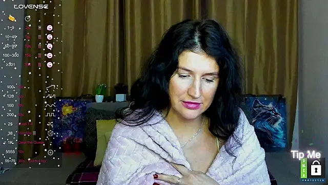 Alianna_Solo_Kisses's cam snapshot