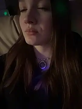 MichelleRoux's cam snapshot