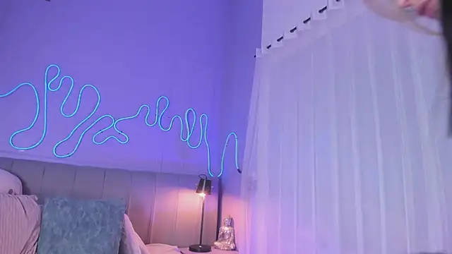 Sofly_s live sex cam