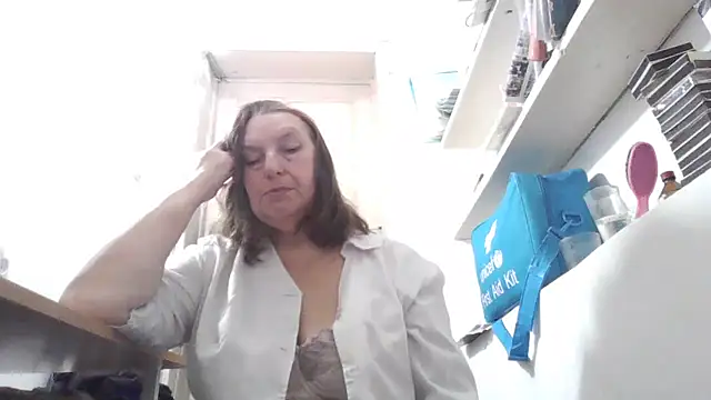 AnnaLive570 live sex cam