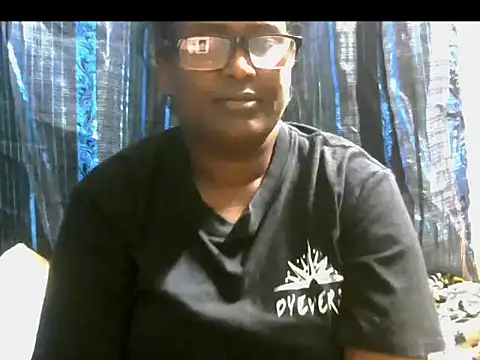 Exotic_indian95's cam snapshot