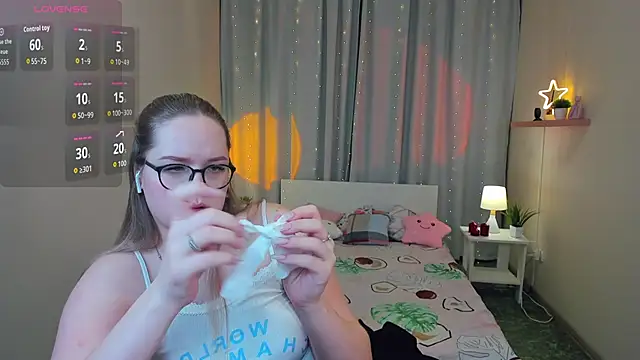 SallyPratt's cam snapshot