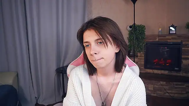 IleanaPishko's cam snapshot