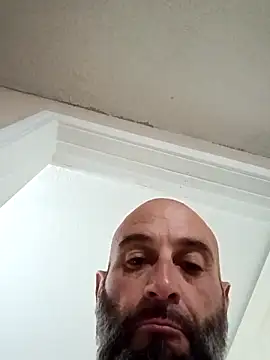 mikeystrong live sex cam