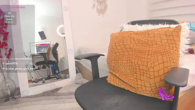 SharonVelvet live sex cam