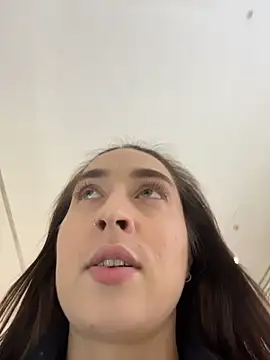 Holly_Play live sex cam