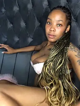 Nicole_Liam_ live sex cam