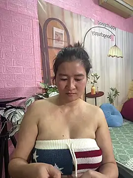 Bollozzy_89 live sex cam