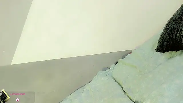 baby_rous live sex cam