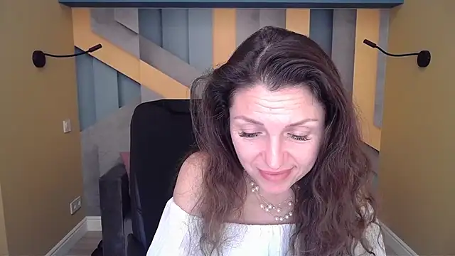 EllaLong live sex cam