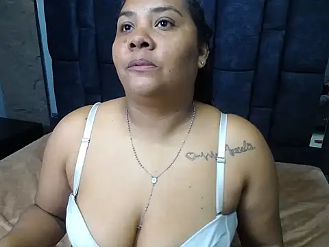 zamarahotcl's cam snapshot