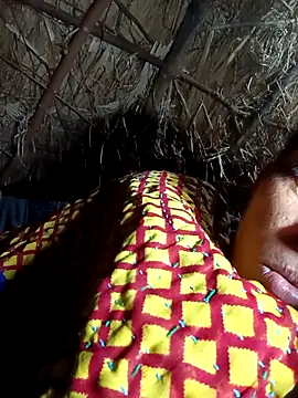 Cutsedi3's cam snapshot