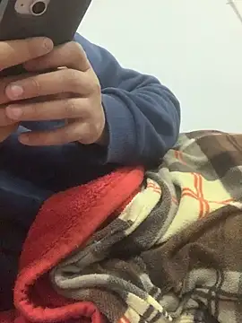 Mommy_Lover_1's cam snapshot