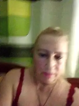 Esenia505's cam snapshot