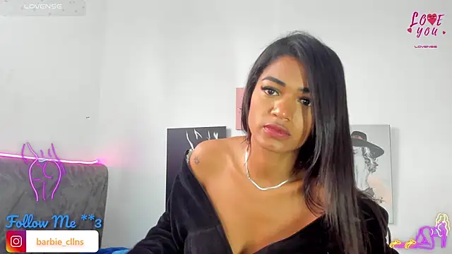 BarbieHotLaura live sex cam