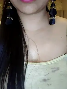 Sara_1618 live sex cam