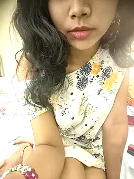 Snaya-baby's cam snapshot