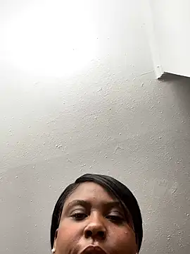 BlueMoney100 live sex cam