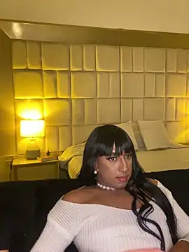 IsabellaDarrell_ts live sex cam