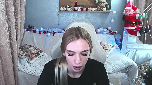 ArinaWong's cam snapshot