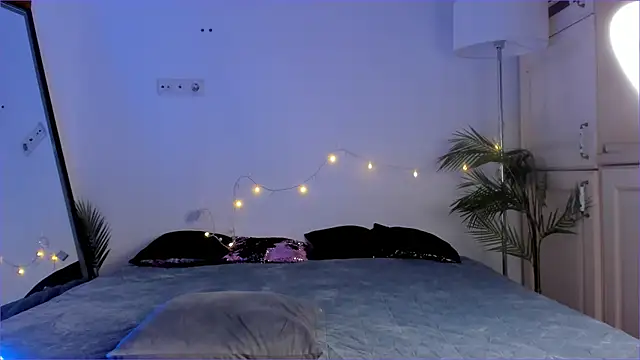 SonyaBabyn's cam snapshot