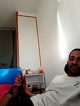 Mikaaa97 live sex cam