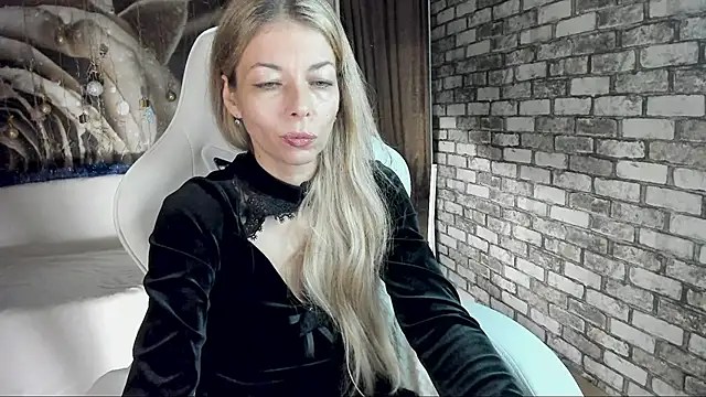 Eva_Melow live sex cam