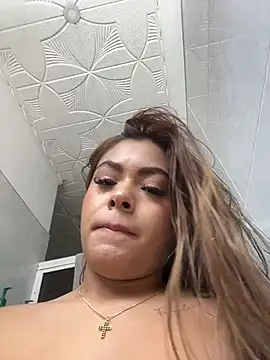 MayaMoanXXX live sex cam