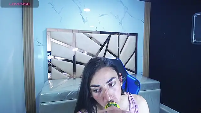 Maily_a_ live sex cam