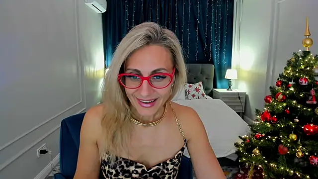 MuseOfStage live sex cam