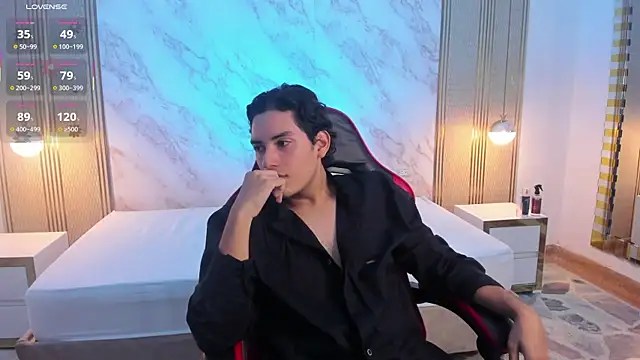 TheoHart_ live sex cam