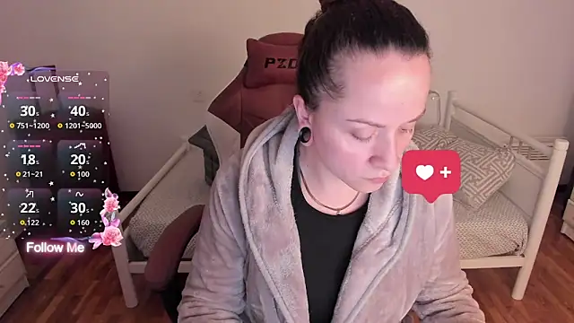 Domina_Deivis's cam snapshot