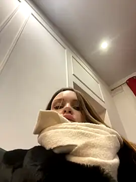 MarilynNova's cam snapshot