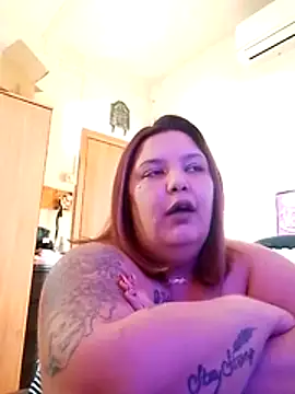 hottyskull's cam snapshot