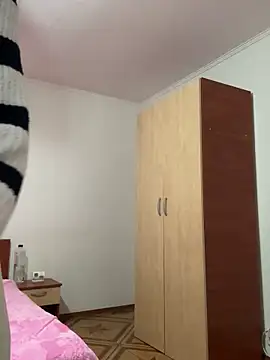 EdaQueen live sex cam