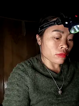 CoMay003's cam snapshot