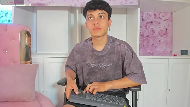 Dani_rivass live sex cam