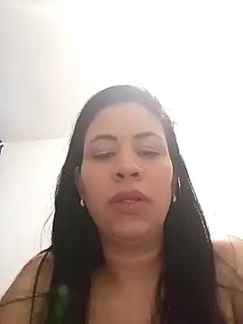 LeilaTaylor live sex cam