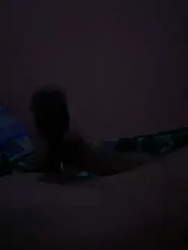 UncoolCaesium live sex cam