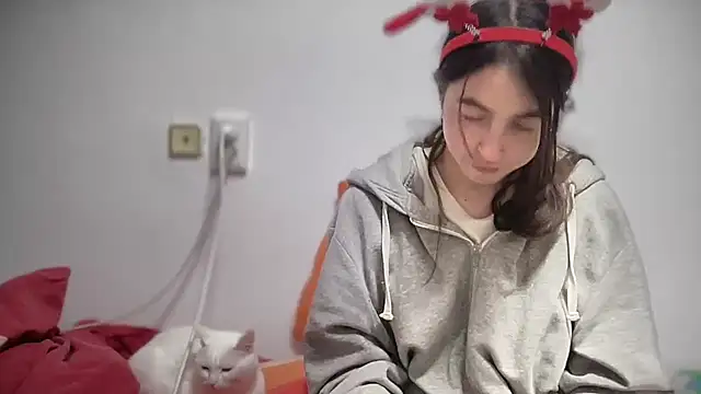 Aphr0ditee's cam snapshot