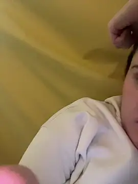 Louisapreg's cam snapshot