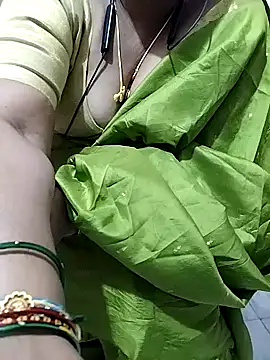 yours-kavaya live sex cam