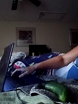 sarahkat86 live sex cam