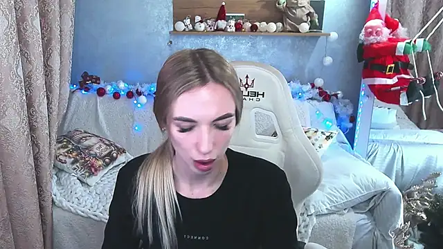 ArinaWong's cam snapshot