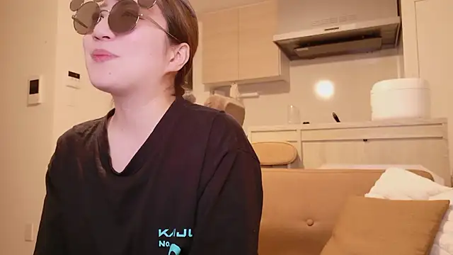 Ru_san_S2's cam snapshot