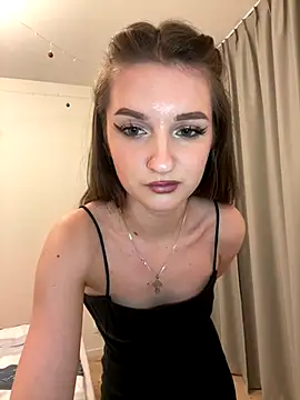 AdelinaEmber's cam snapshot