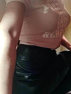 SelinaLovqx's cam snapshot