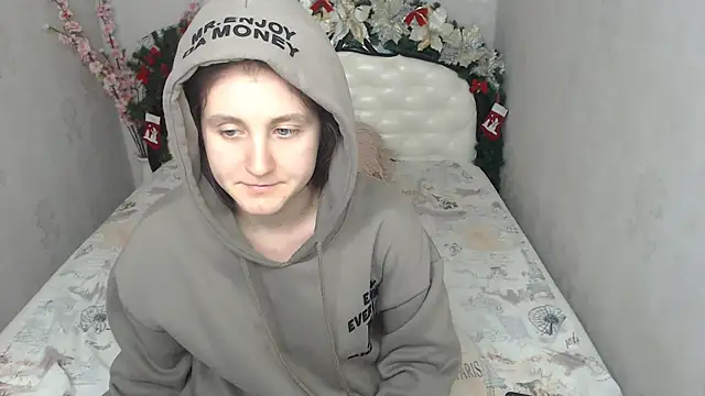 Holliy_Cooper's cam snapshot