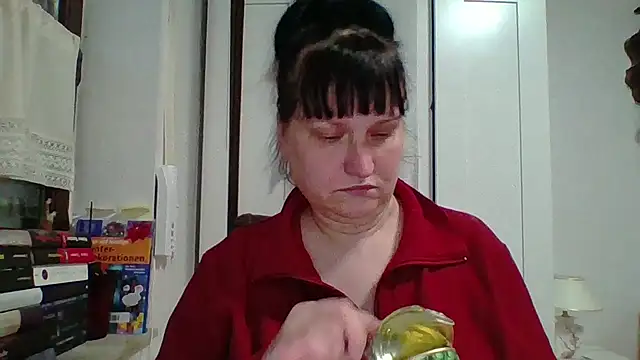 _squirty_cum_lady_'s cam snapshot