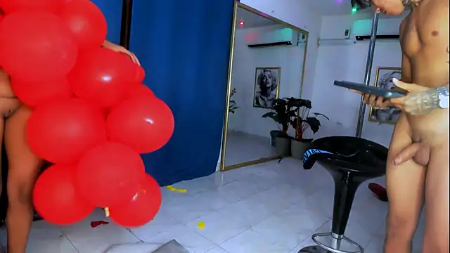 venus_and_masterboy's cam snapshot